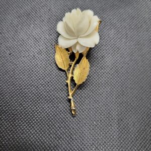 Elegant Gold and White Rose Brooch